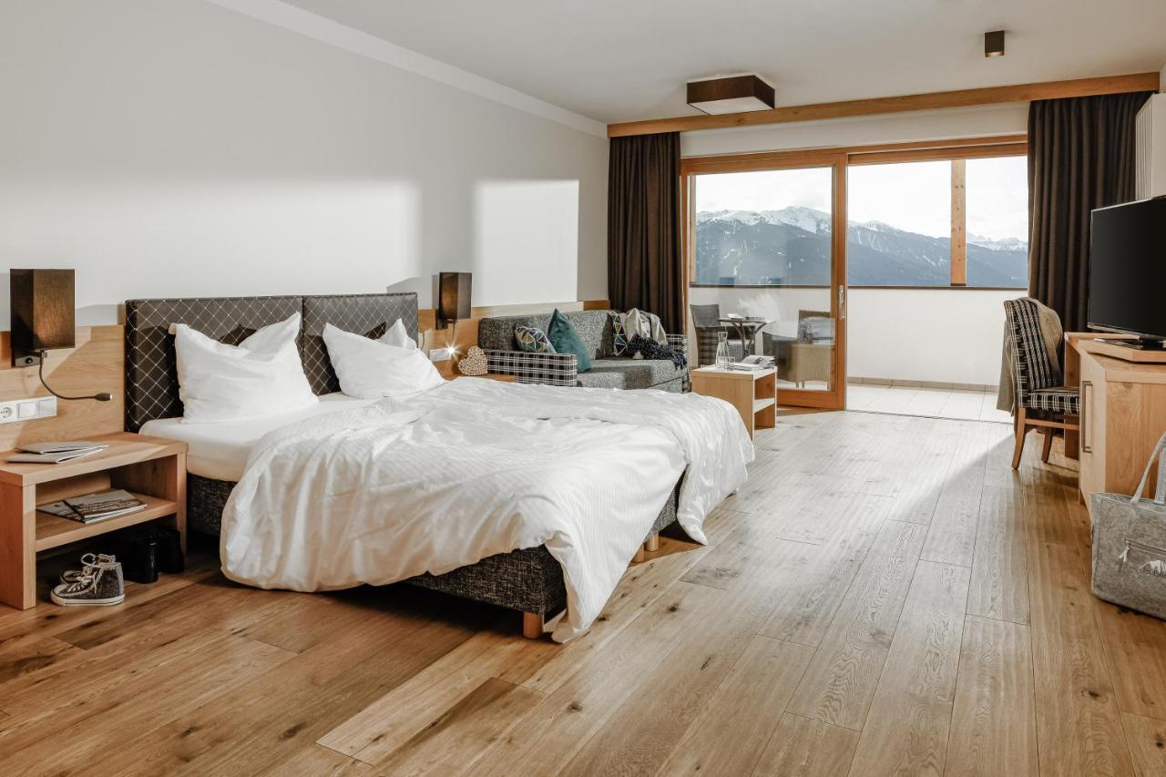 Panoramahotel Huberhof Maranza Buitenkant foto