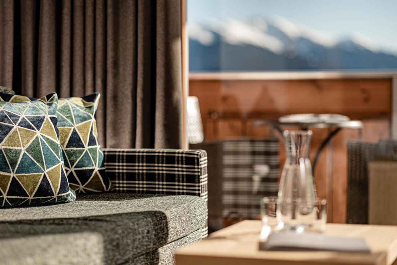 Panoramahotel Huberhof Maranza Buitenkant foto