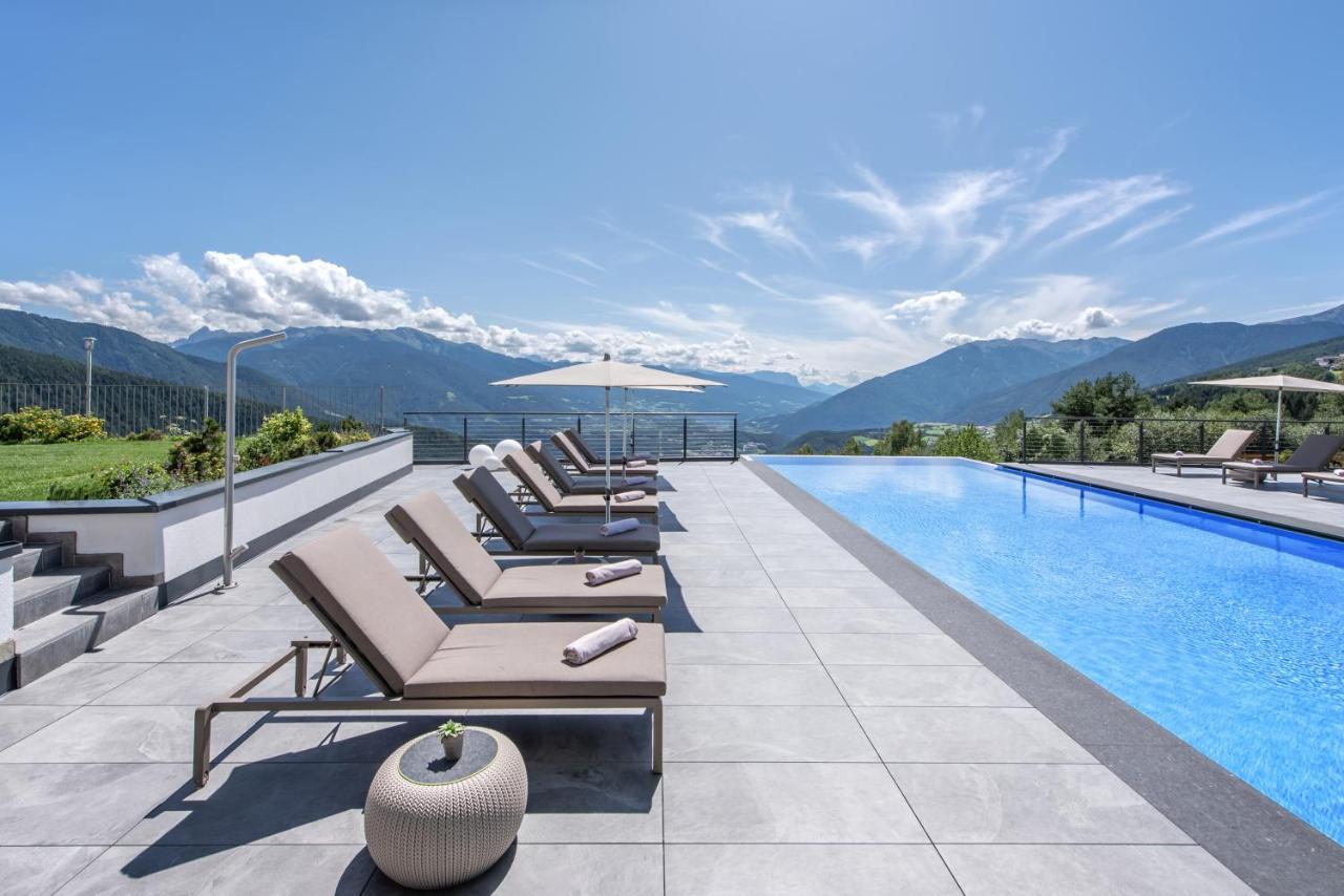 Panoramahotel Huberhof Maranza Buitenkant foto