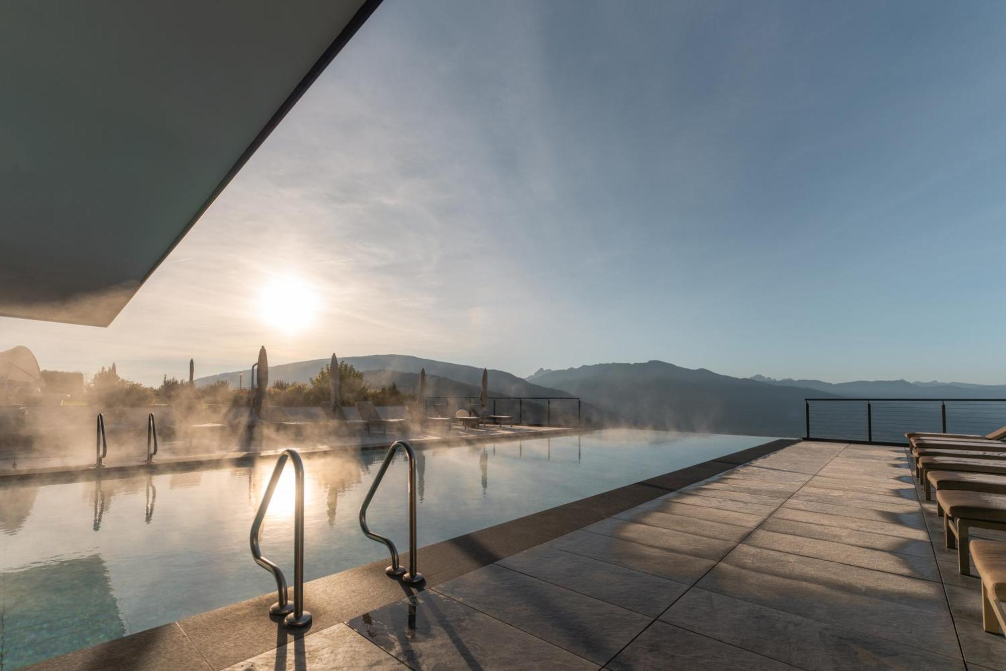 Panoramahotel Huberhof Maranza Buitenkant foto